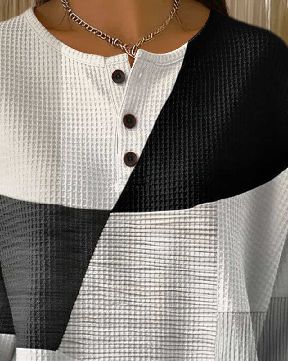 Ornella dettaglio pattina con bottoni henley