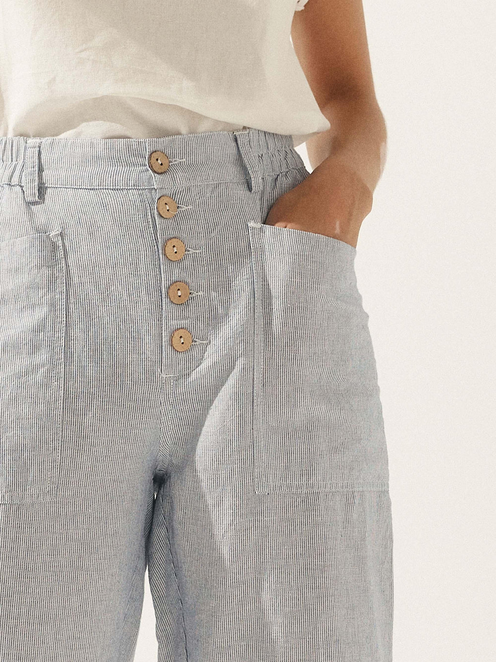 Alessia | Pantaloni in Lino con Chiusura a Bottone