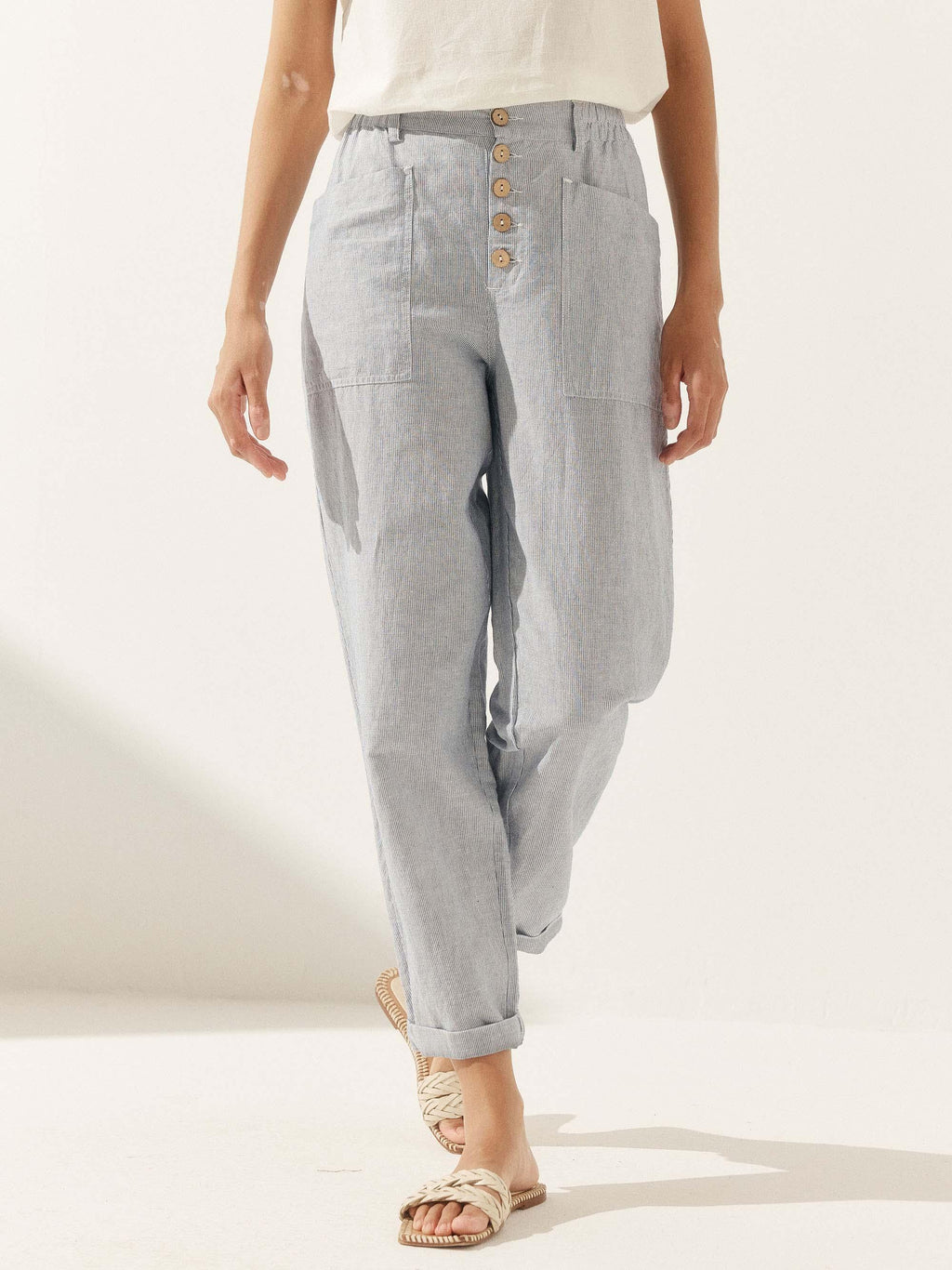 Alessia | Pantaloni in Lino con Chiusura a Bottone