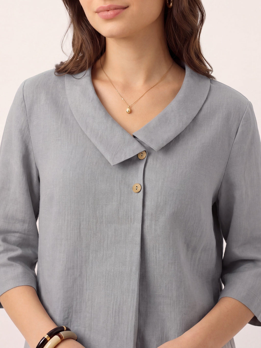 Ottilie | Top in Lino con Colletto Asimmetrico