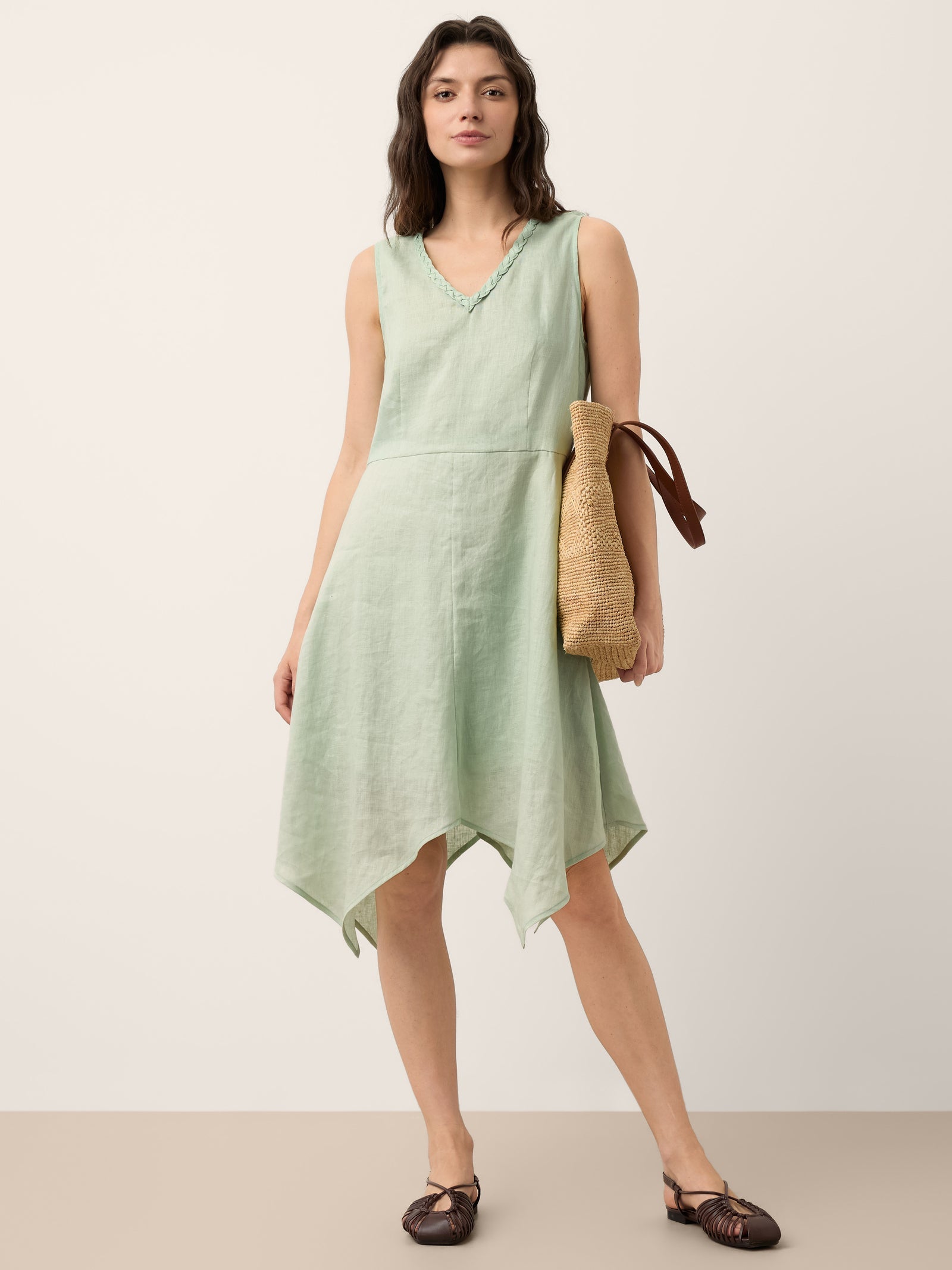 Alessia | Abito Mini in Lino con Scollo a V