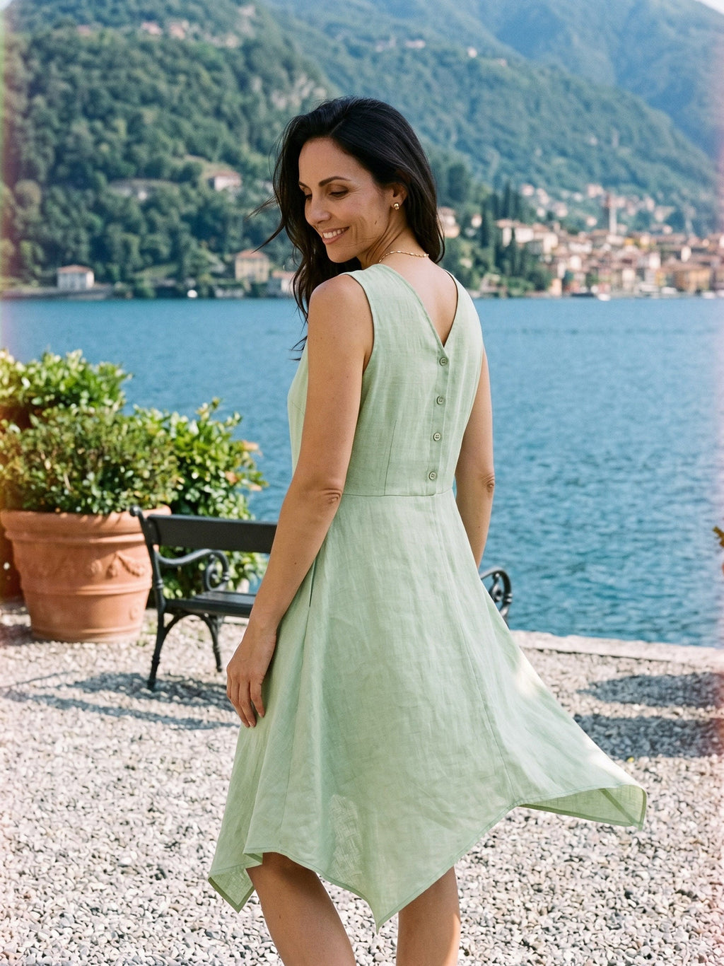 Alessia | Abito Mini in Lino con Scollo a V