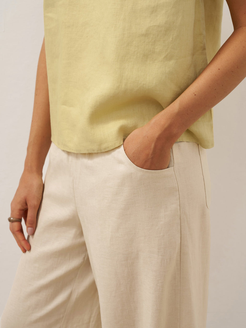 Bianca | Pantaloni in Lino con Vita Elastica