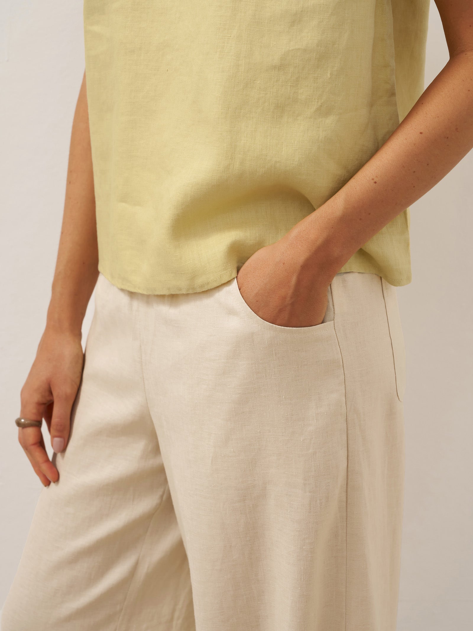 Bianca | Pantaloni in Lino con Vita Elastica