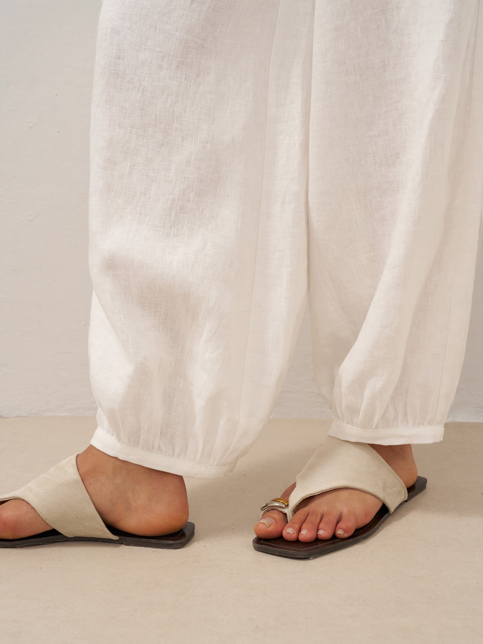 Bianca | Pantaloni in Lino con Vita Elastica