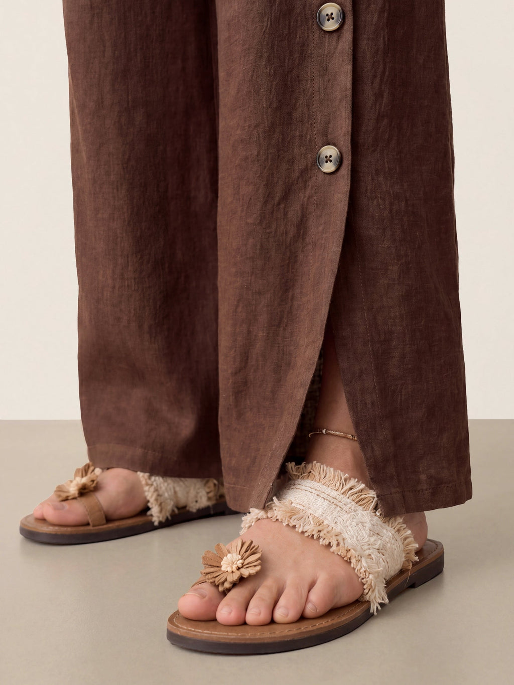 Francesca | Pantaloni in Lino con Bottoni e Spacchi Laterali