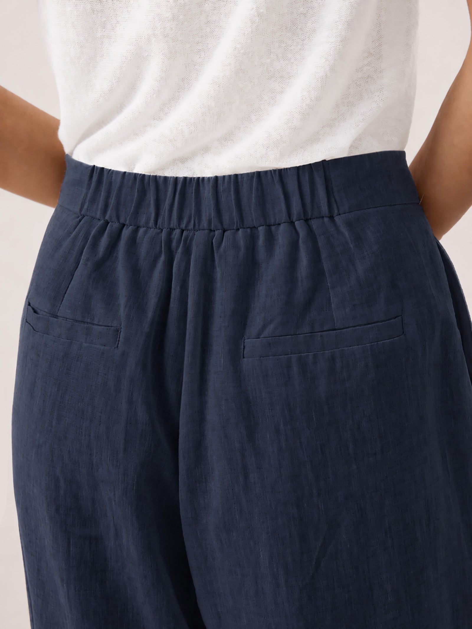 Francesca | Pantaloni in Lino con Bottoni e Spacchi Laterali
