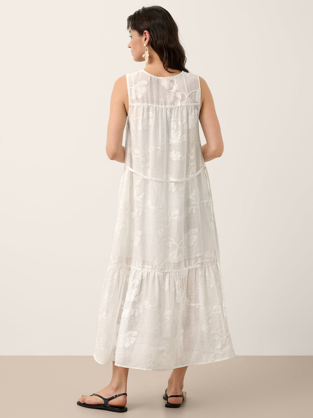 Camilla | Abito Maxi in Lino con Applicazioni Floreali