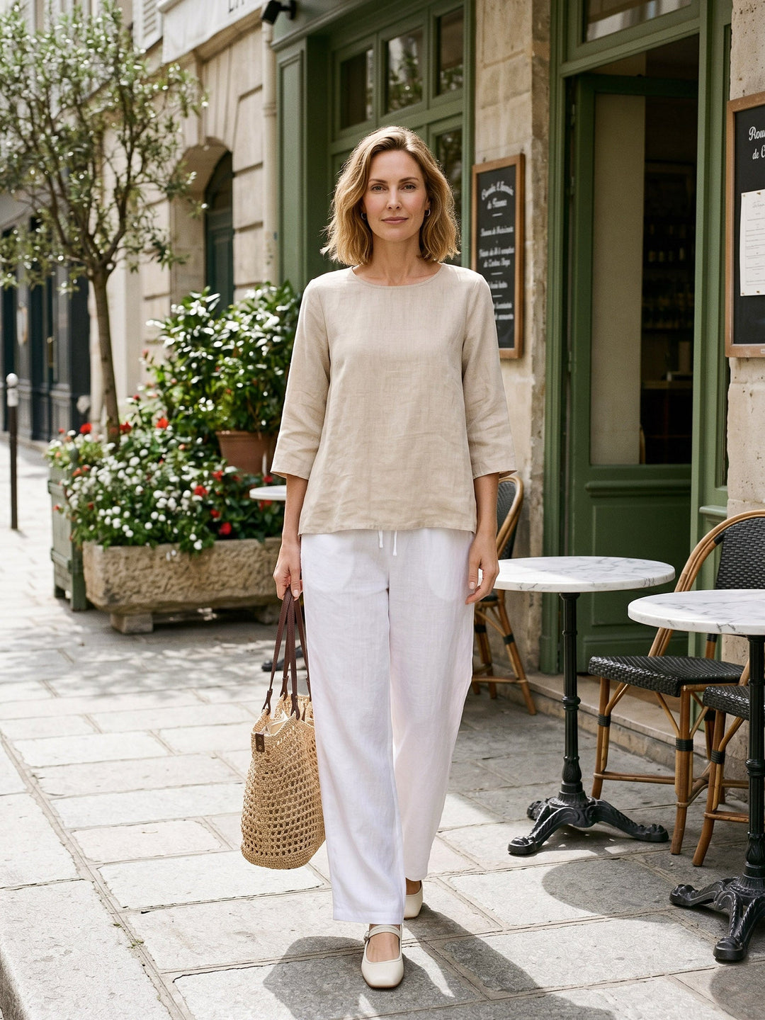 Brianna | Top in Lino con Collo Tondo e Orlo Asimmetrico