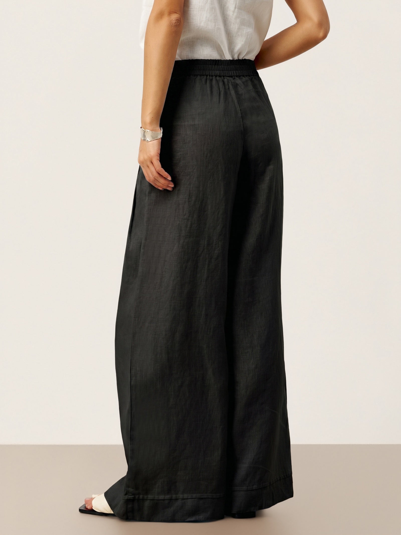 Beatrice | Pantaloni Rilassati in Lino con Pieghe Scolpite