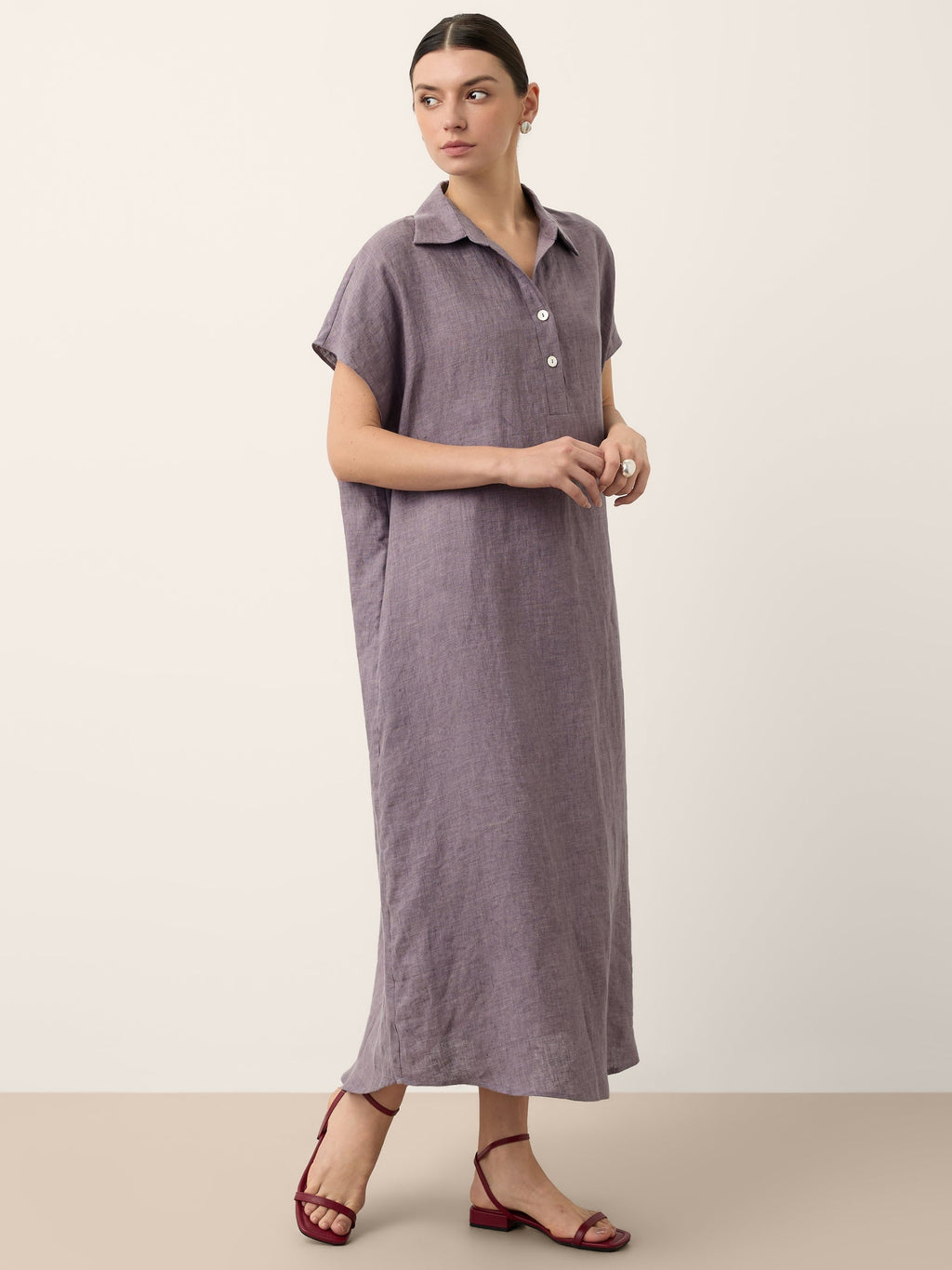 Ilona | Abito Lungo in Lino con Colletto Camicia