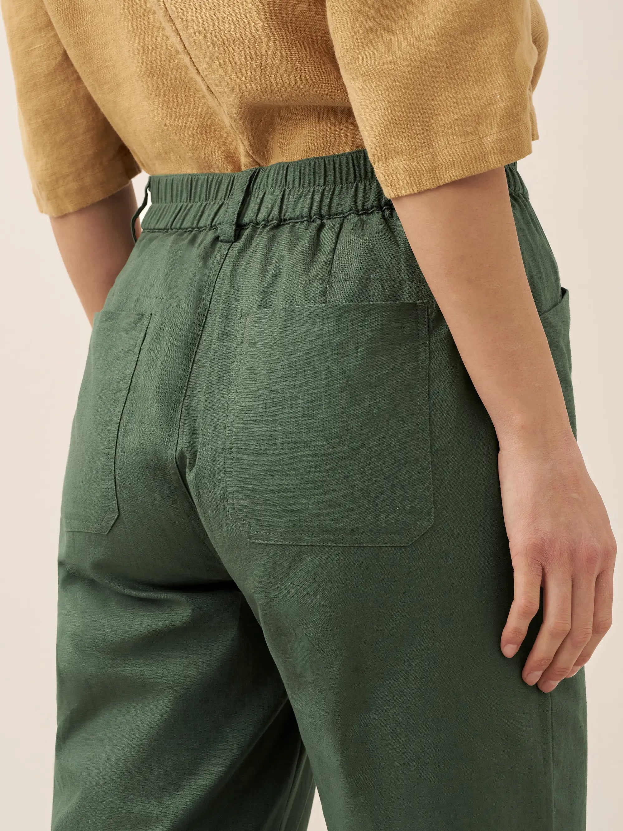 Alessia | Pantaloni in Lino con Chiusura a Bottone