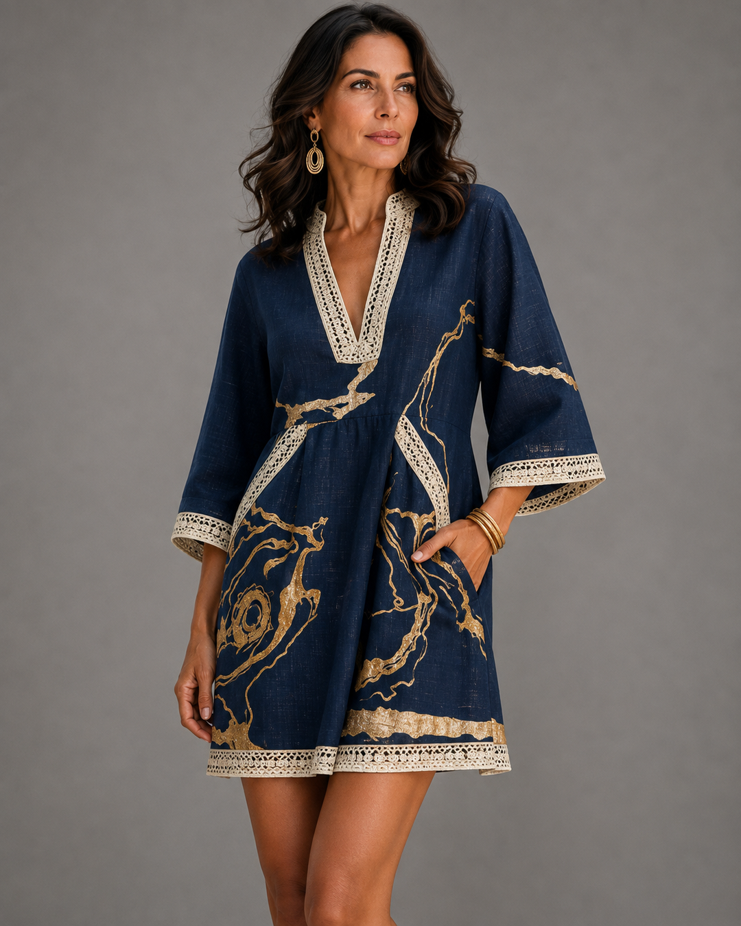 Donatia - Mini abito con stampa marmo dorata e pizzo crochet