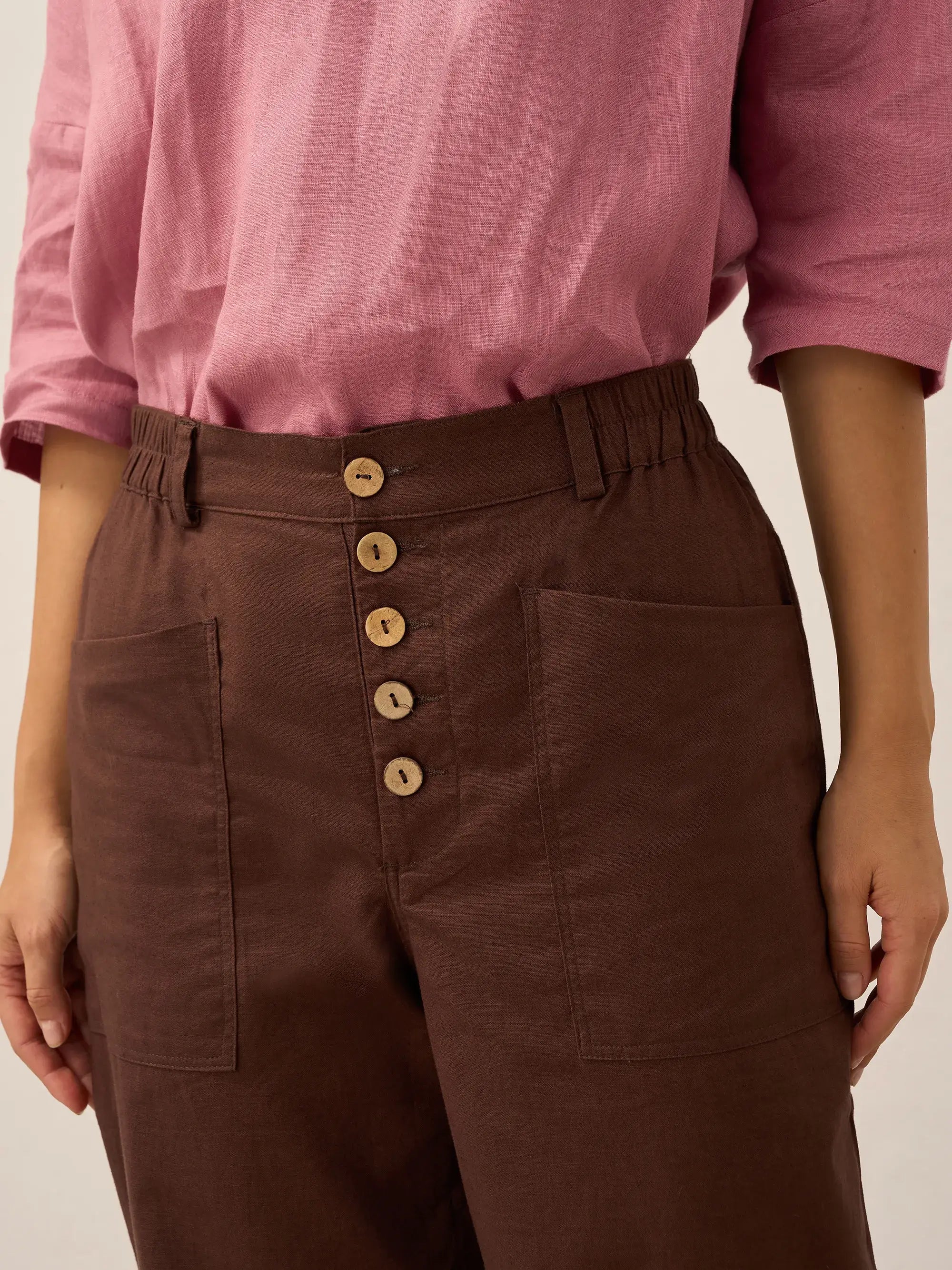 Alessia | Pantaloni in Lino con Chiusura a Bottone