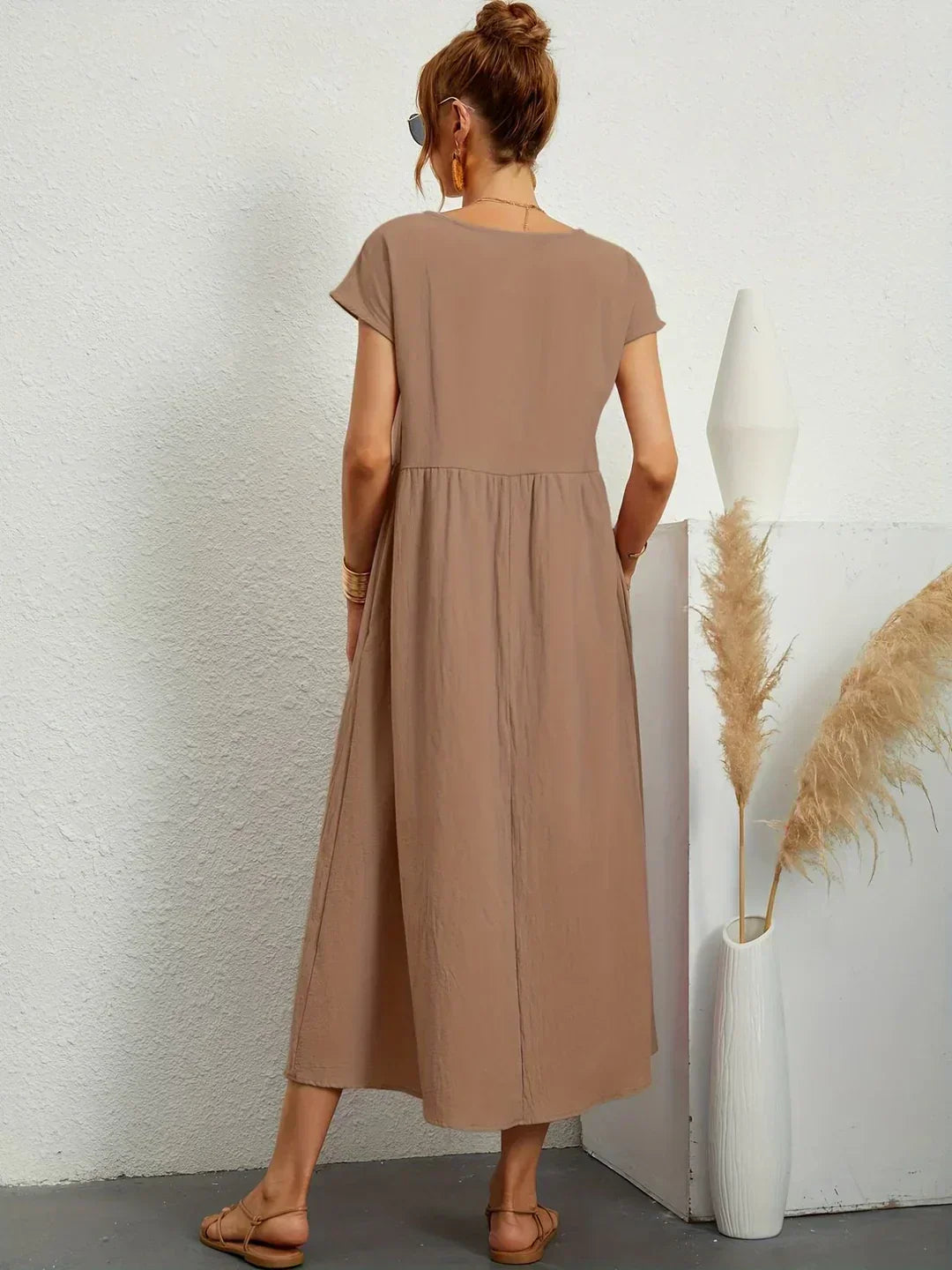 Livia | Abito Maxi Svasato con Tasche