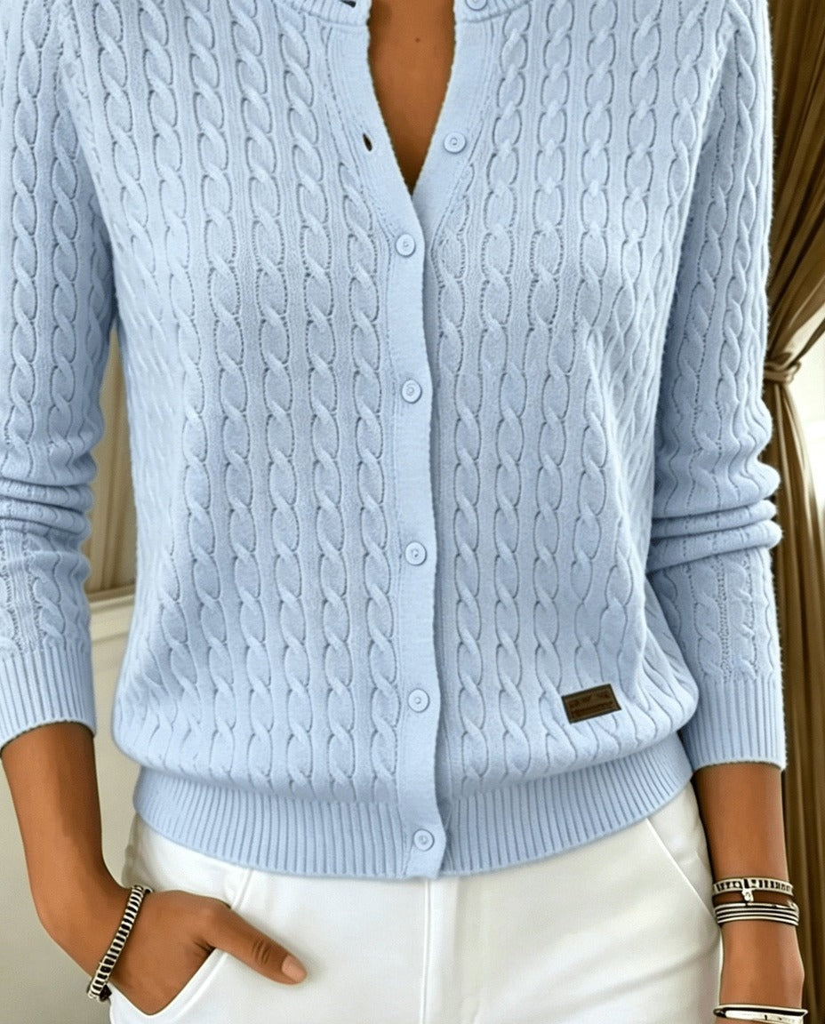 Matilde cardigan Azzurro Chiaro dettaglio trecce