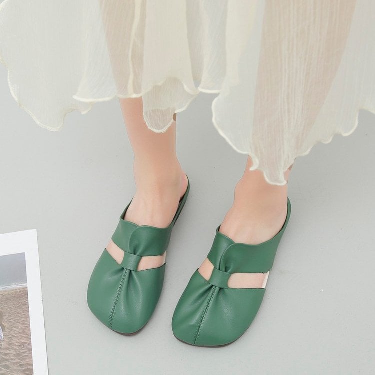 Mule Traspiranti con Design Cut-Out