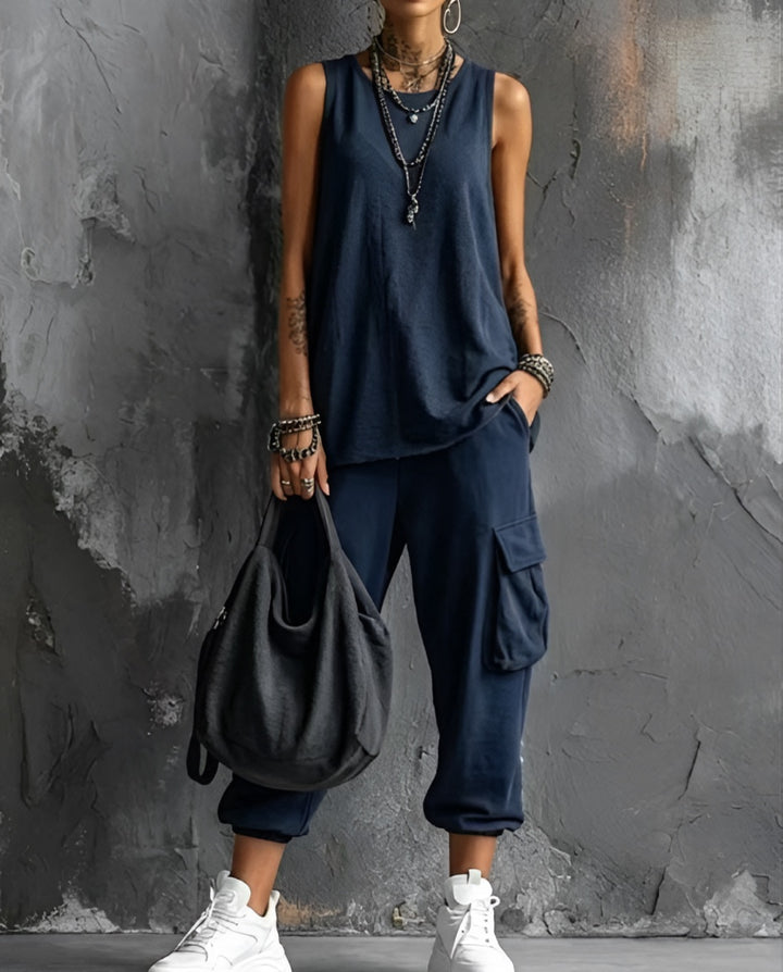 Completo Valentina blu navy: canotta lunga e pantaloni comodi con tasche